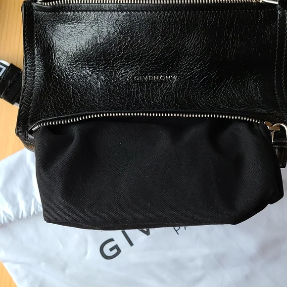 TRADED * Givenchy Crackled Patent 4G Small Pandora Black - Picture 13 of 13